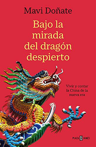 Bajo la mirada del dragón despierto