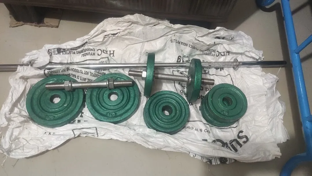 Gym iron outlet plates olx