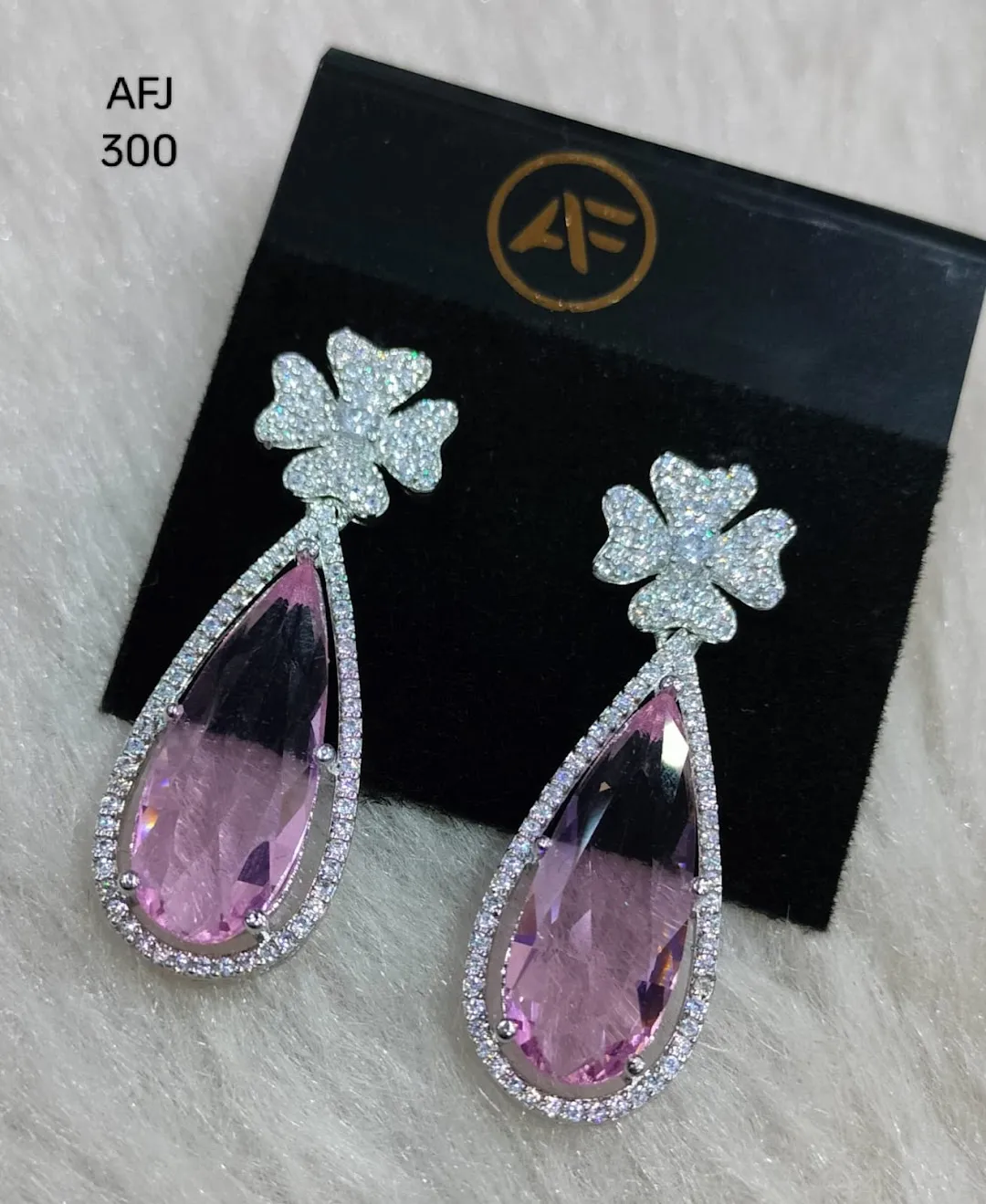 Ambani fashion jewellery deals pvt ltd