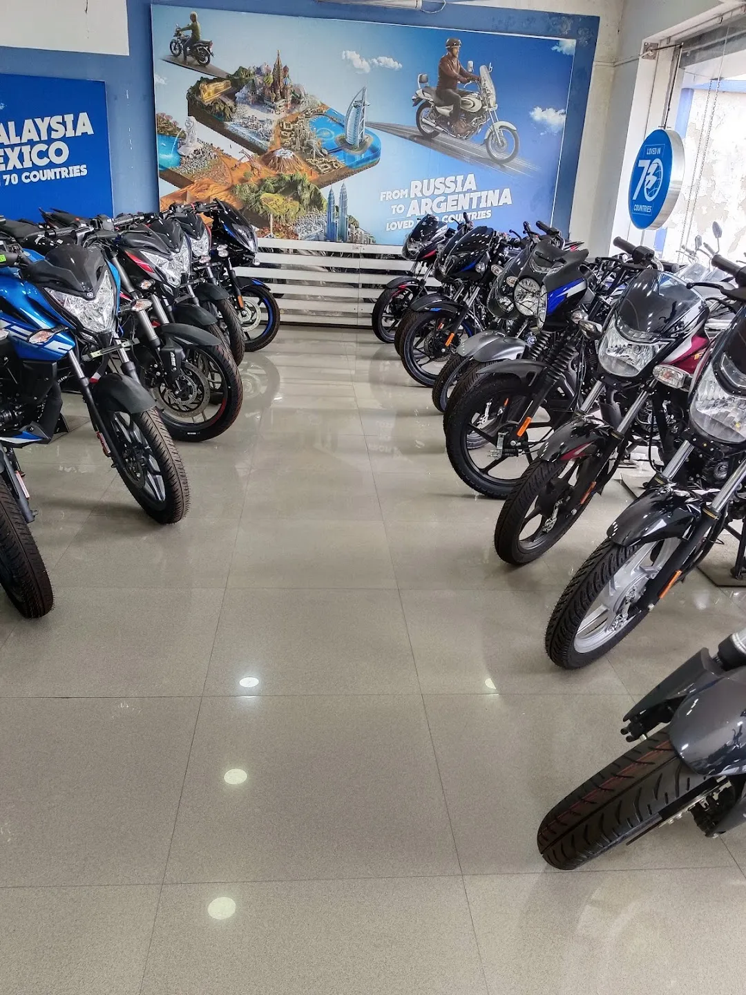 Bajaj showroom near discount me