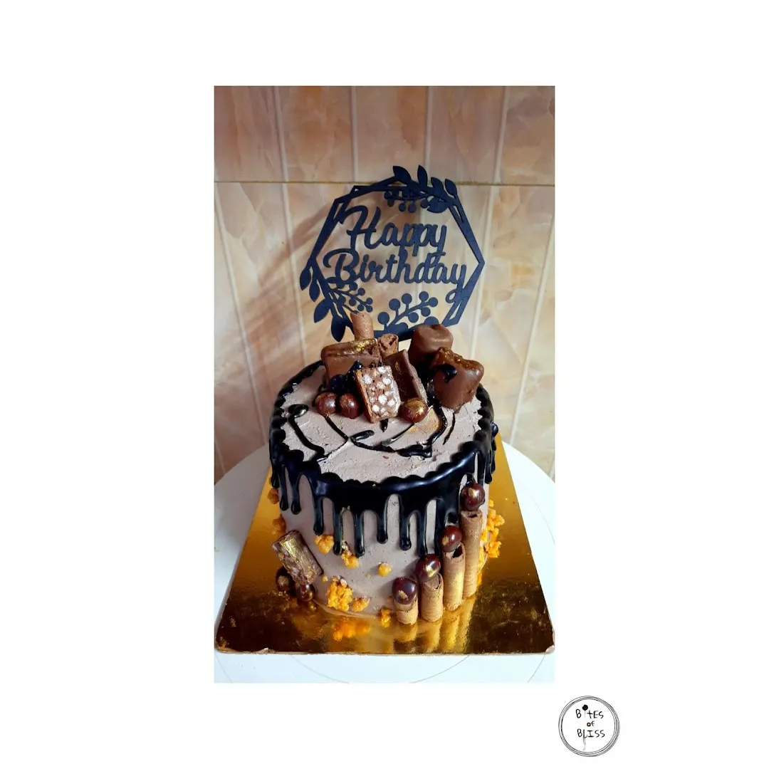 Biscoff Bliss Cake – Luna Bakehouse