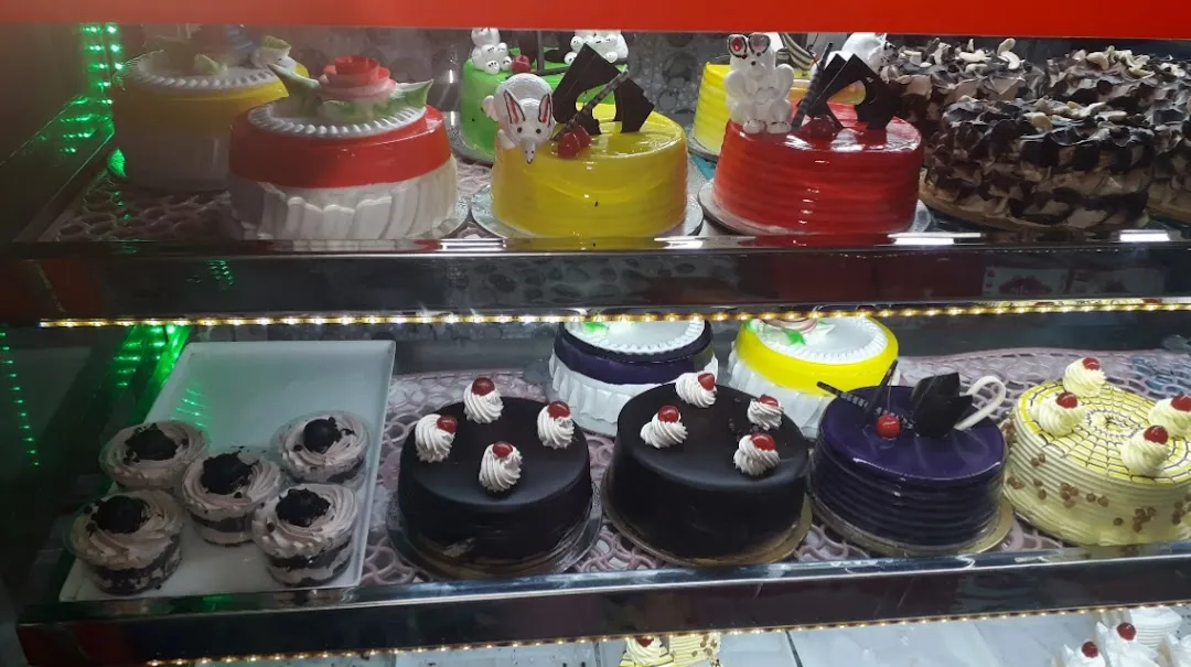 Get 20% Cashback at Cake Palace, Dwarka, Delhi | Dineout