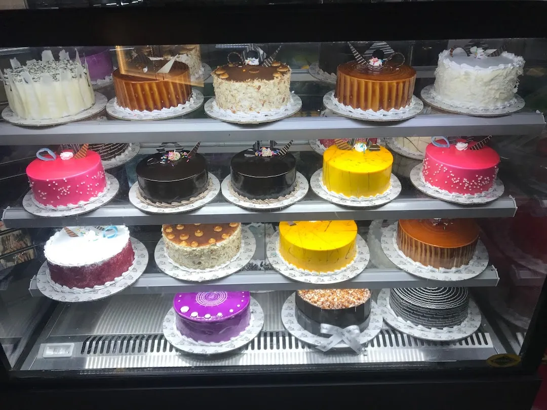 The Cake Studio in Shiv Nagar Rudrapur | Order Food Online | Swiggy