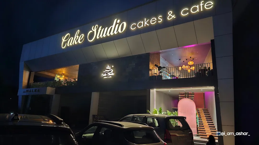 90 Degrees The Cake Studio Kamothe in Kamothe Mumbai | Order Food Online |  Swiggy