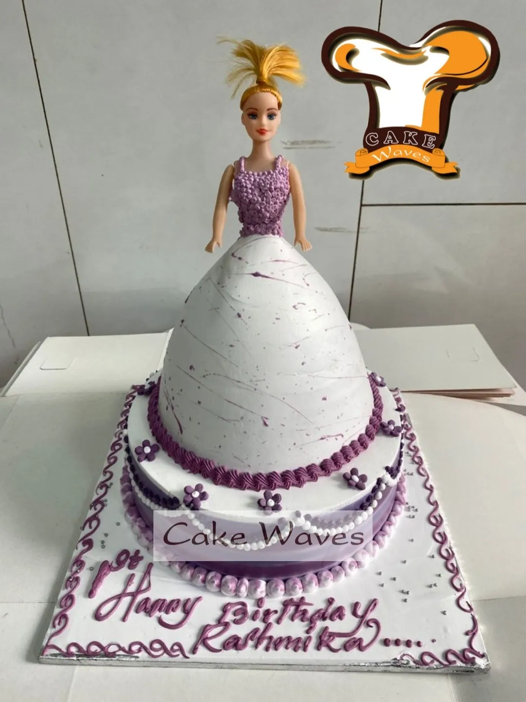 Cake Waves - Wedding Cake - Virugambakkam - Weddingwire.in