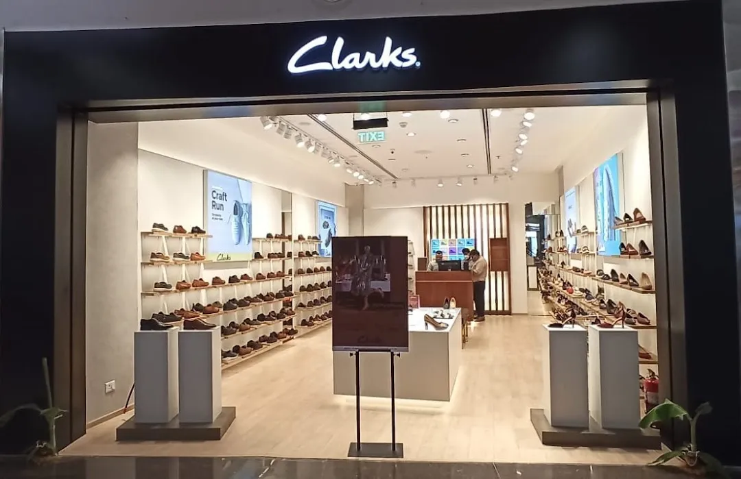 Clarks clearance city mall