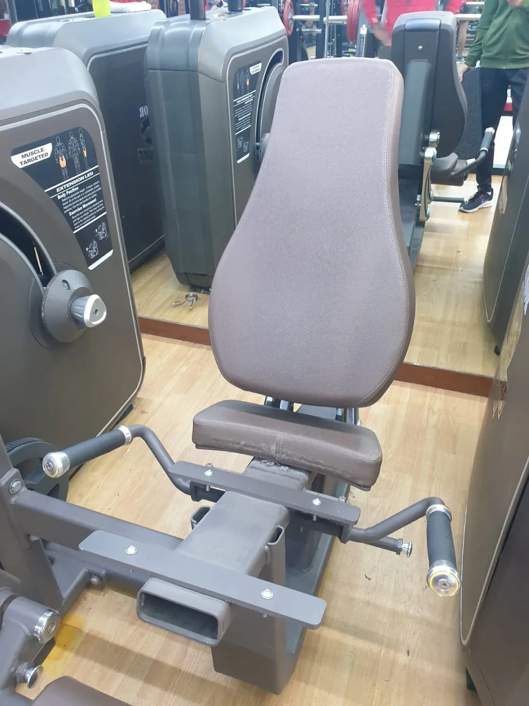 Gym equipment shop in mira online road