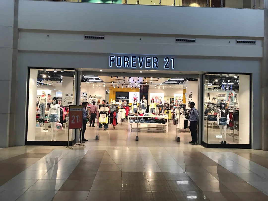 Find list of Forever 21 in Chandigarh Sector 17, Chandigarh - Justdial