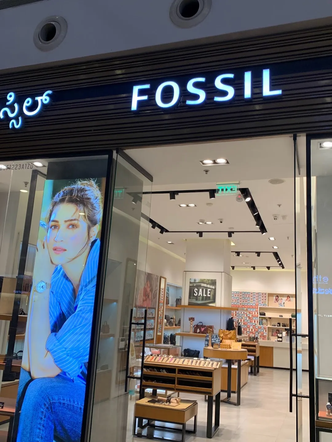 Fossil Exclusive Store Orion Mall Watch store Bengaluru