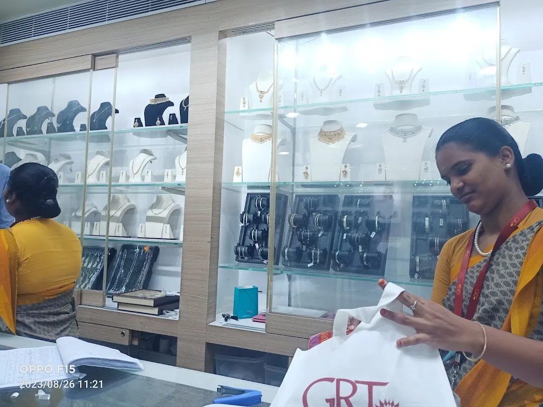 Grt jewellers sale in sholinganallur