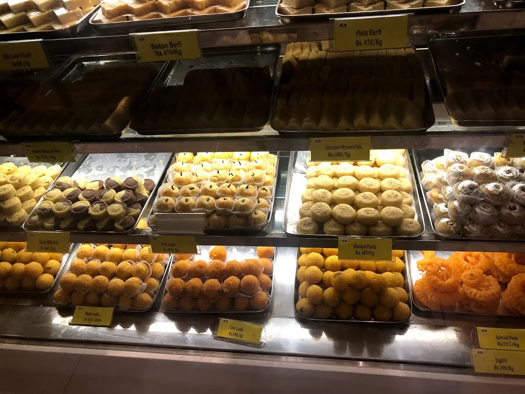 Shop for Fresh Delicious Makar Sankranti Photo Cake online - Kottayam