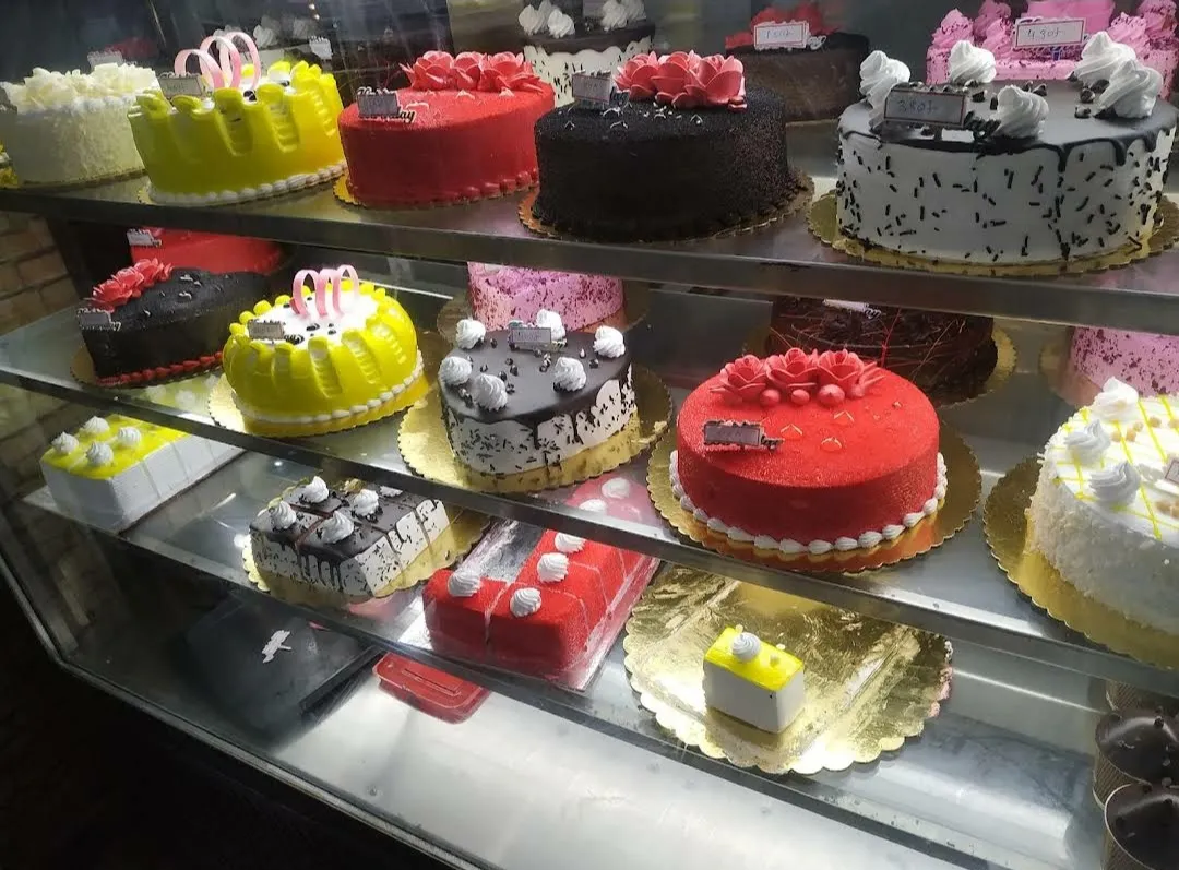 Monginis Cake Shop, Vishrambag | Official store