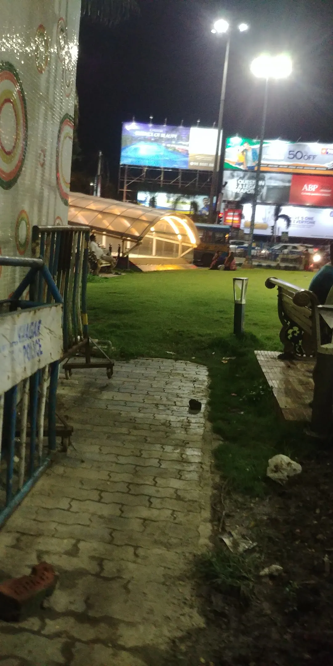 Subway, Lake Market Area, Kolkata