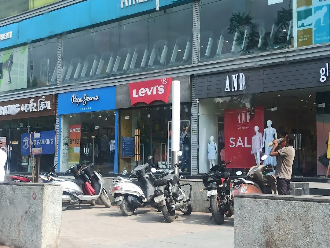 Louis Philippe Factory Outlet in Bopal,Ahmedabad - Best Casual Wear  Retailers in Ahmedabad - Justdial