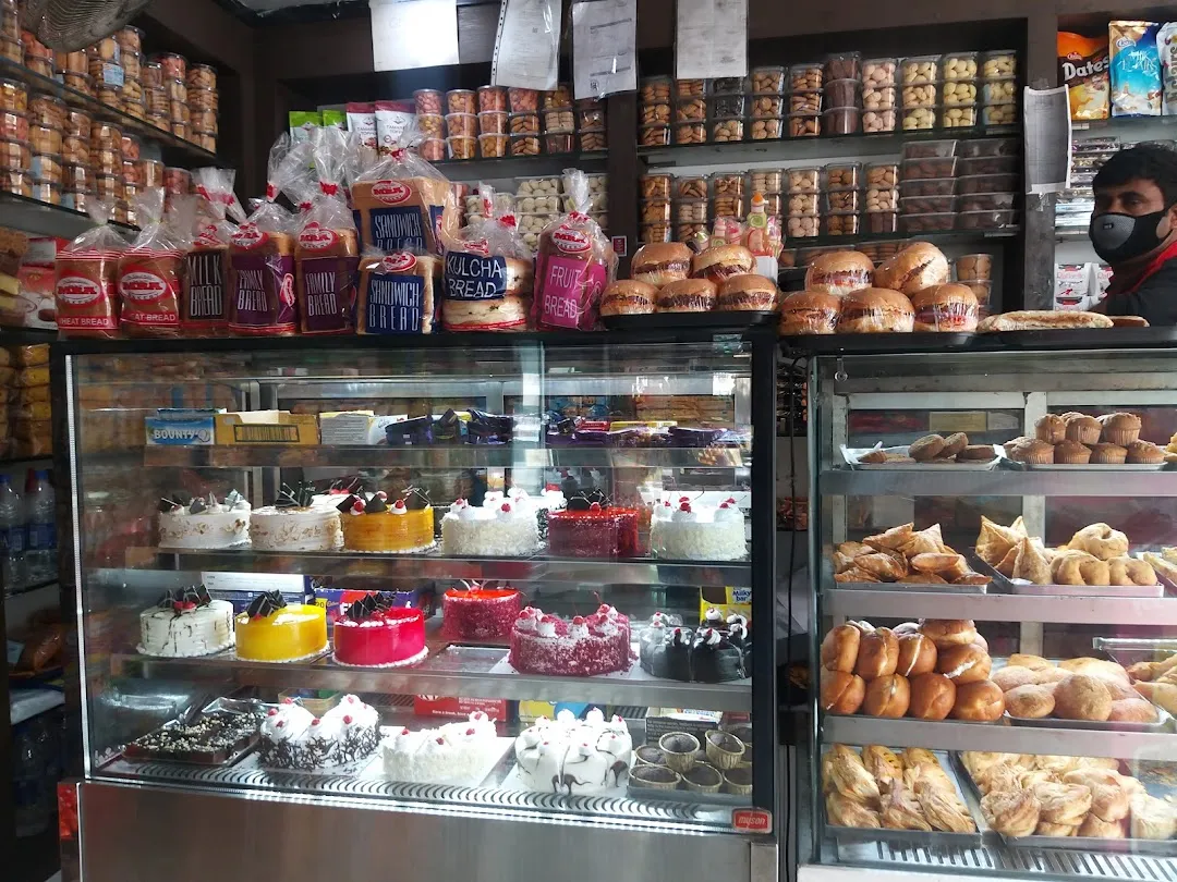 Mra Bakery & Restaurant - Vadakara - Photo album