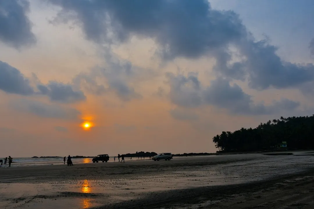 Beach drive india hi-res stock photography and images - Alamy