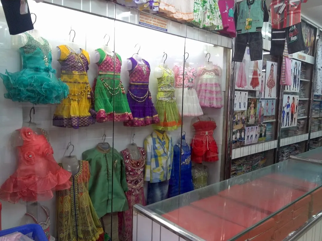 Aggregate more than 137 sultan bazar dresses latest -  highschoolcanada.edu.vn