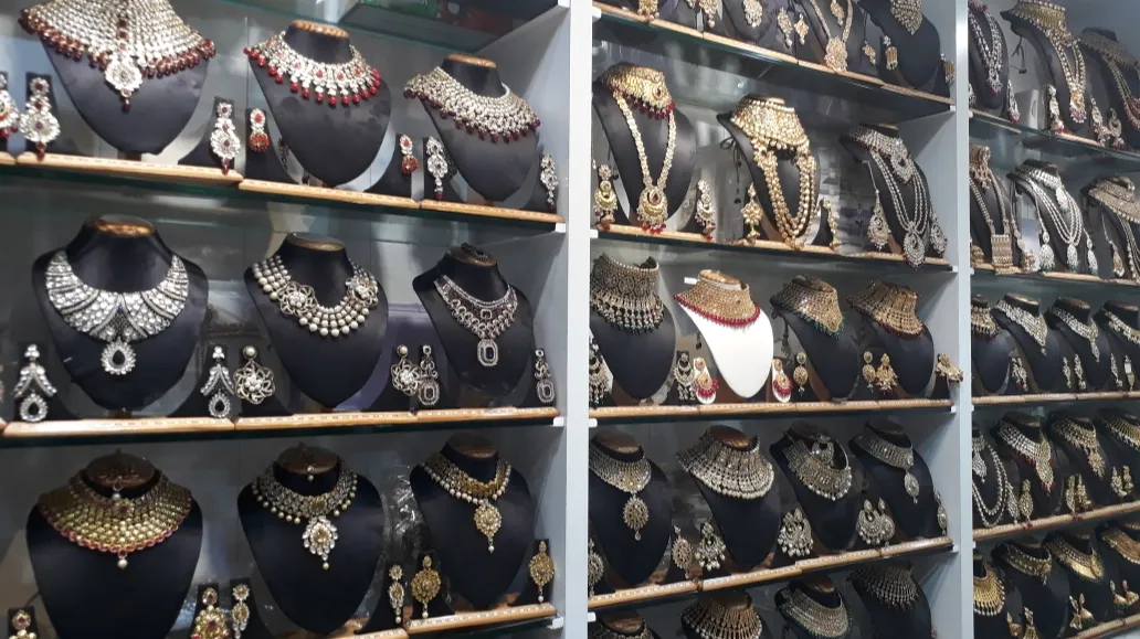 BudgetFriendly: 11+ Best Jewellery Markets Across India | WeddingBazaar