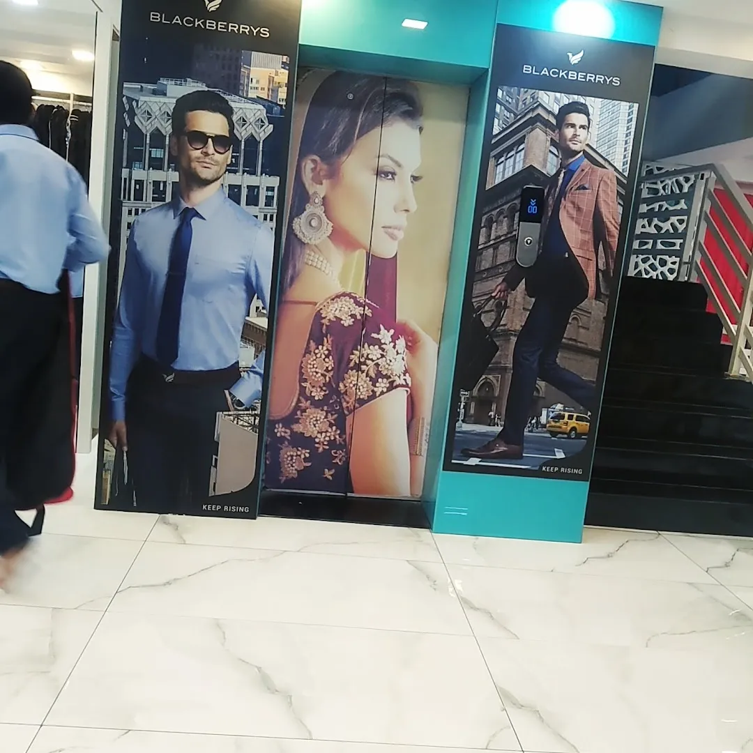 SANSAR The Fashion Mall - Wedding Clothing Shop Lifestyle