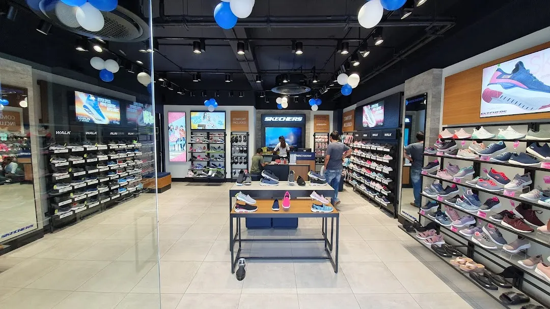 Skechers store vadodara on sale gujarat