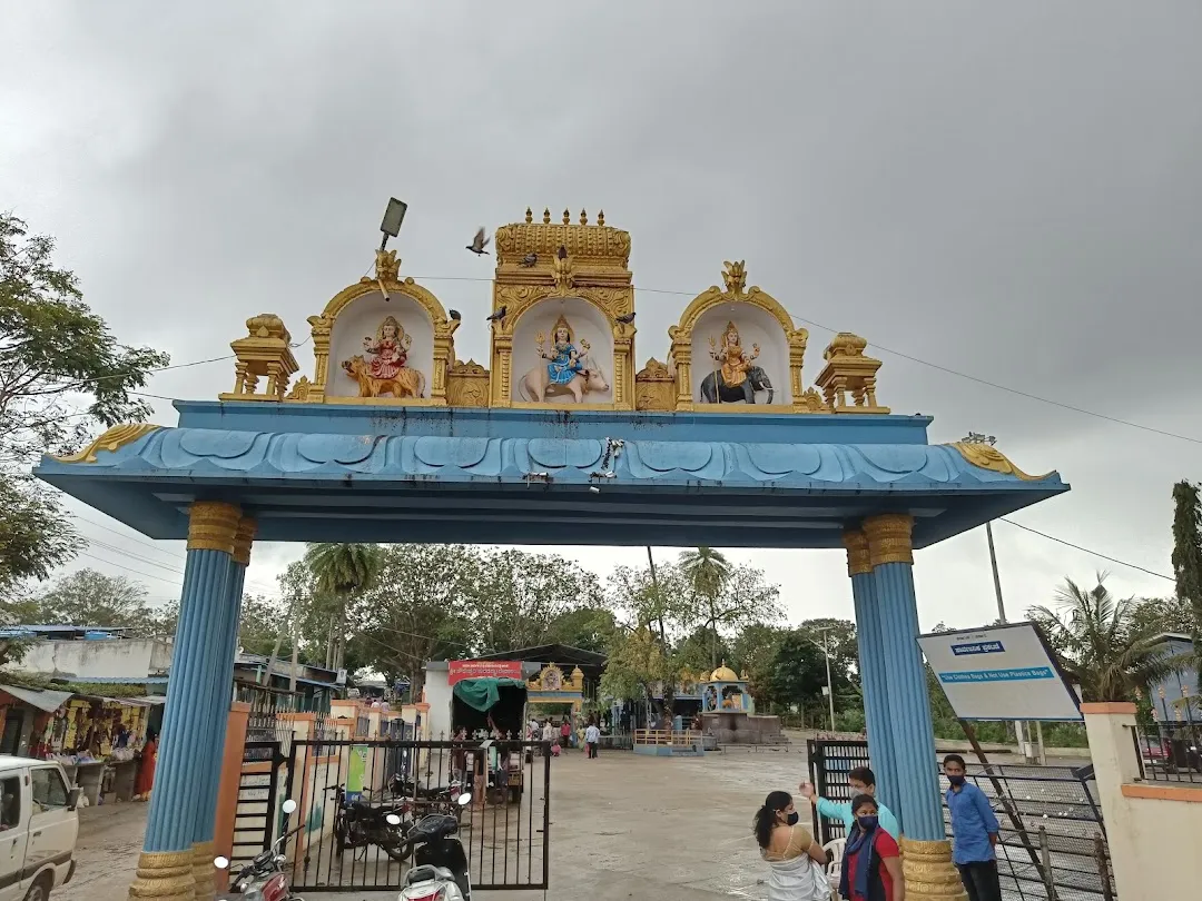 Puradamma temple hassan