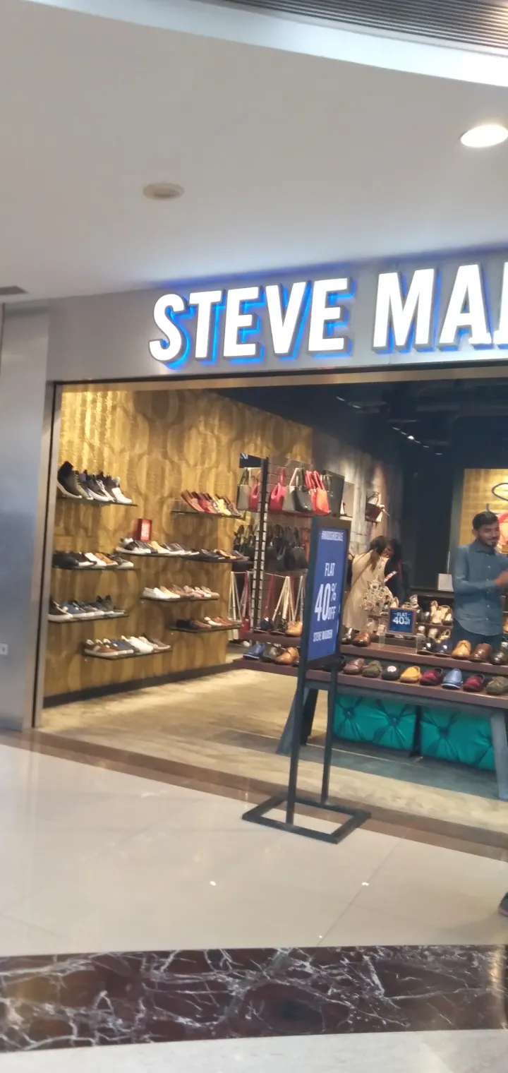 Steve madden select deals city walk