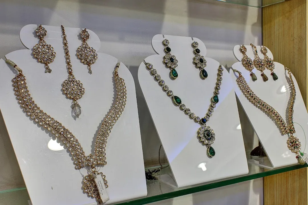 Suwarnsparsh jewellery deals