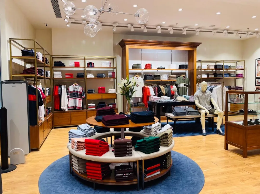 Find list of Tommy Hilfiger in Ernakulam - Tommy Hilfiger Stores