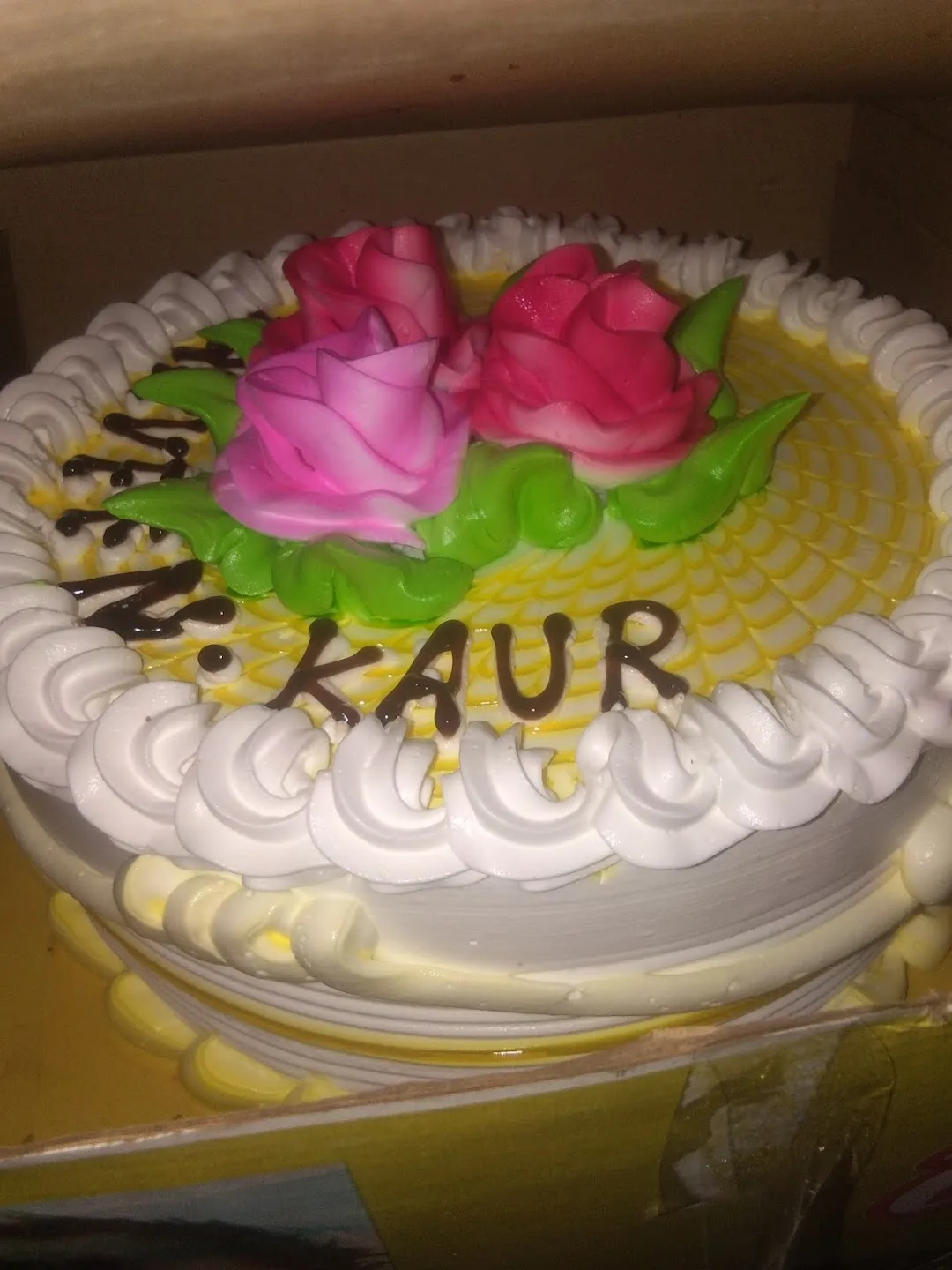 Krisna Birthday Cake, 24x7 Home delivery of Cake in Avas Vikas colony,  Lucknow