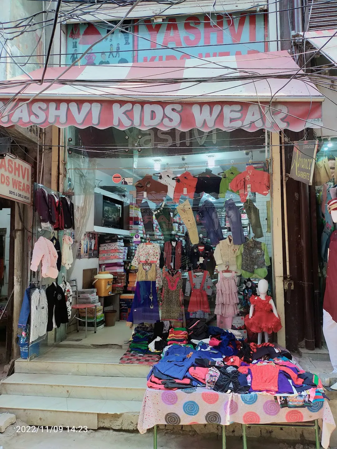 Kids wear shop hot sale near me