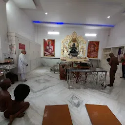 1008 Shri Neminath Digambar Jinalay (Mandir)