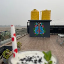 1st Date Cafe (Rooftop)