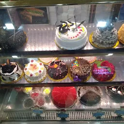 24 Hours Bakery and Cafe - best cake in indore | corporate cake| Customized Cakes | Big Cakes | Cookies | Pastry | fast food