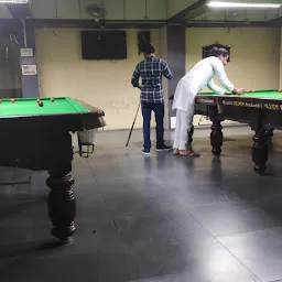 7 spots snooker center