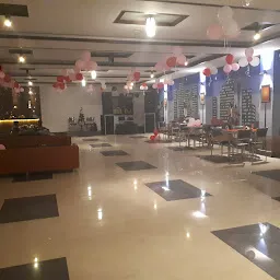 9 o' Clock Cafe and Party Hall