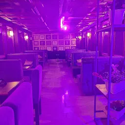 99 HINTS: Club & Lounge