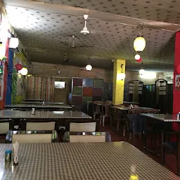 A/C Pure Veg. Restaurant Jain Parashawanath Shake & IceCream Fast Food Hut