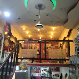 A N Universal Bakery & Ice Cream Parlour