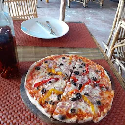 A Tavola Con Te - Restaurant In Rishikesh | Italian Restaurant In Rishikesh | Wood Fired Oven Pizza | Pizza Home Delivery