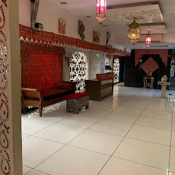 Aagrah Restaurant - Best Gujarati Thali in Ahmedabad