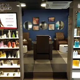 Aakarshika Beauty Studio