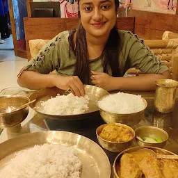 AAMI BANGALI RESTAURANT BAGHAJATIN ( Jadavpur)