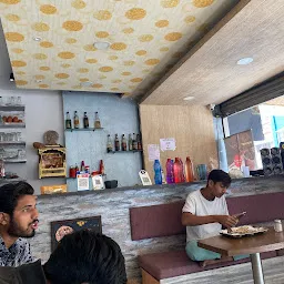 Aarohi's Pokket Cafe