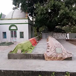 Dargah Panjetan Pir (આસ્તાન-એ-પંજેતન પીર)
