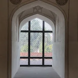 Abdul Rahim Khan-i-Khanan Tomb