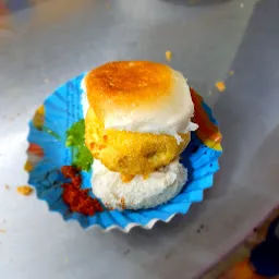 Abhiruchi Vadapav Junction