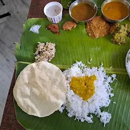 Adhi Aruna Restaurant