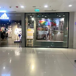 Adidas Store