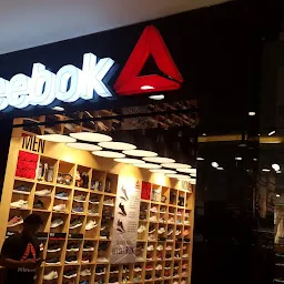 Adidas Store