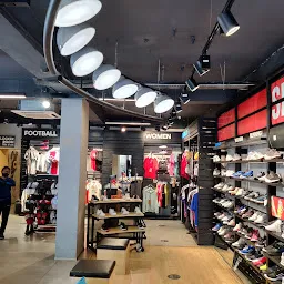 Adidas Store